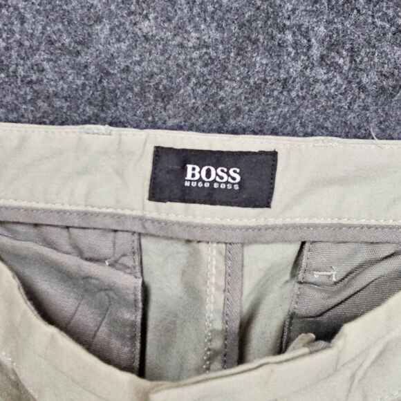 Hugo Boss Pants Men's Size 33 x 31 Khaki Finest talian Fabric Stretch Dress - Picture 4 of 7